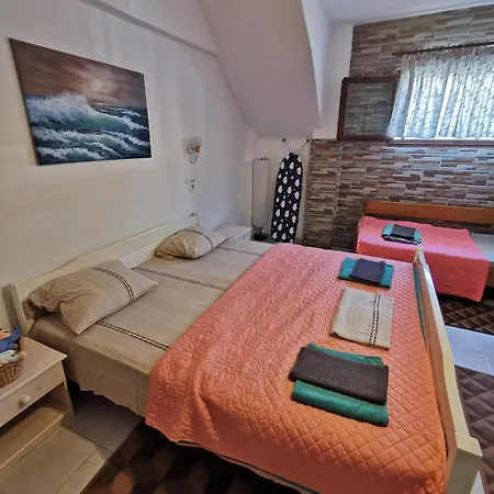 Apartment Orange_blue_аpartment N2 Near Sea